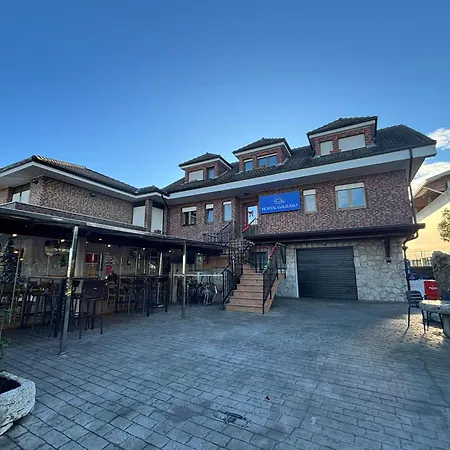 Hospedaje Galizano Гостевой дом *