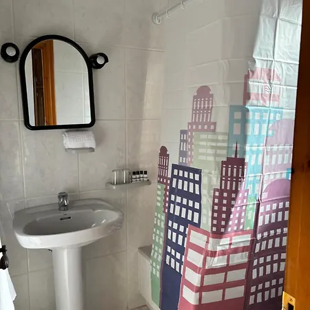 Hospedaje Galizano *