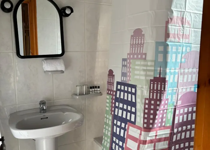 Hospedaje Galizano *